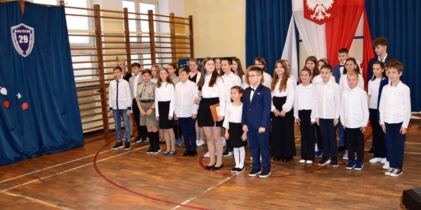 2023-10-27-swietoszkoly40nadaniaim-070 miniaturka.JPG